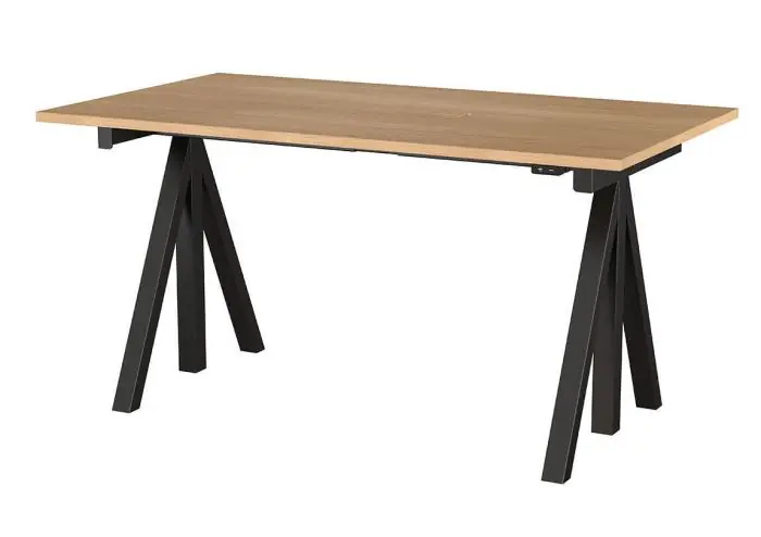 String Works Höj- och Sänkbart Arbetsbord Ekfanér 140 cm - String - Bonus Möbler Begränsat antal