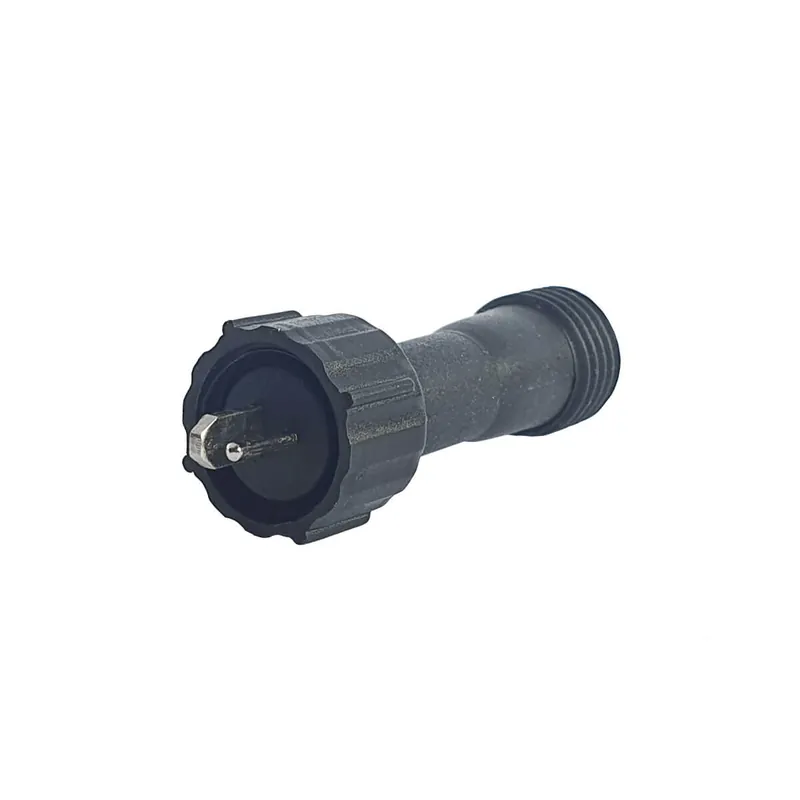 Fynd DIN 12V Adapter 2 x Rund hona till Rund+Platt hane