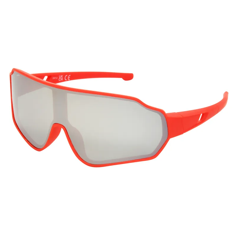 25 261 RED Köp nu